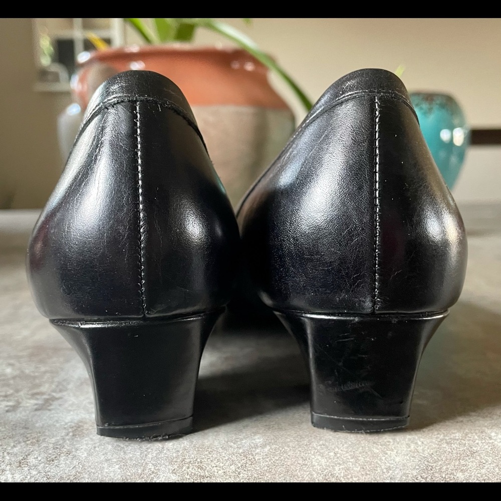 Franco Sarto Slipons image 2